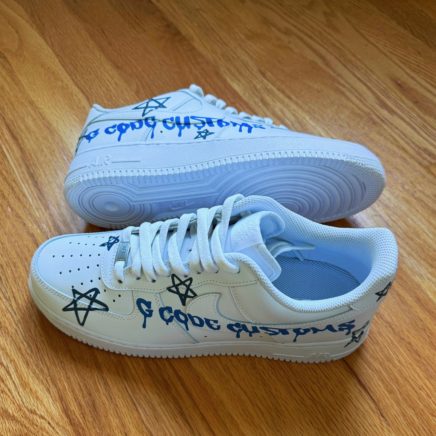 SAMPLE Graffiti V2 Sneaker