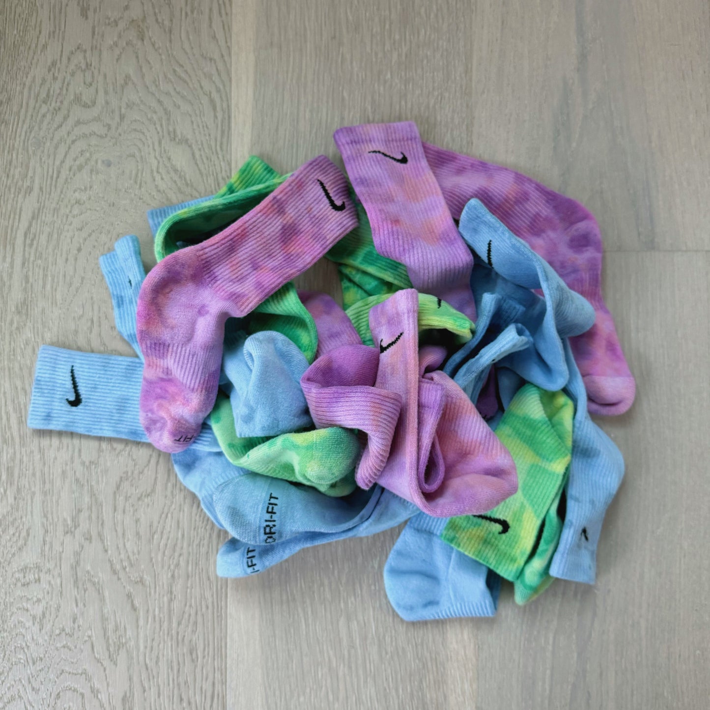 Berry Milkshake Dyed Socks