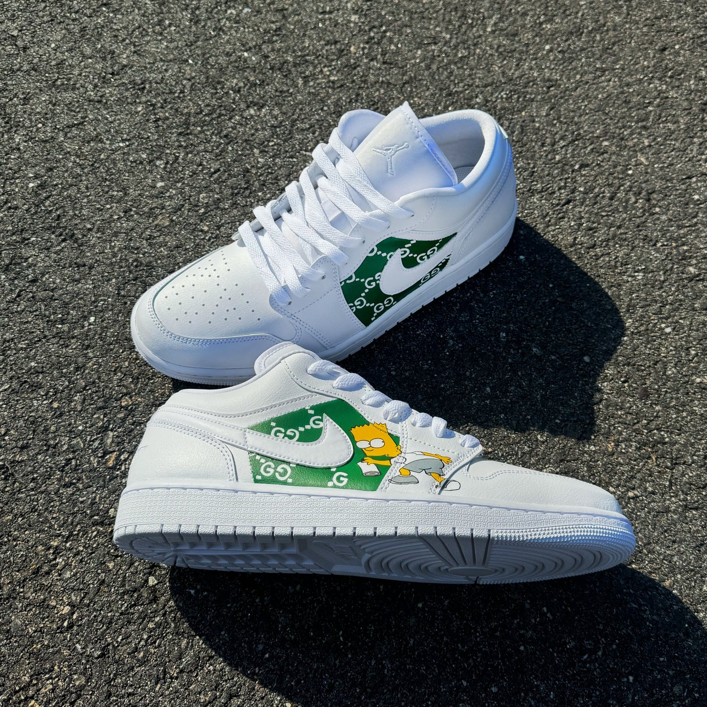 Graffiti Simpson Sneaker